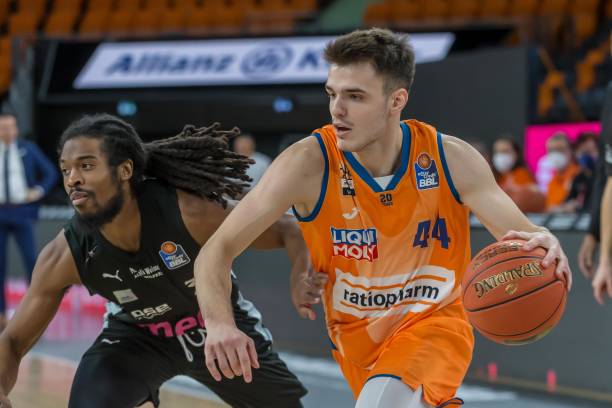 我们可以看 我们可以看