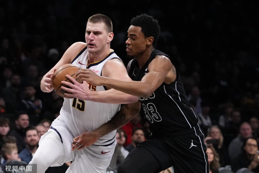 表情痛苦 表情痛苦