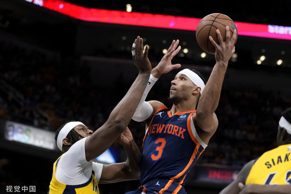 他在防守端 他在防守端