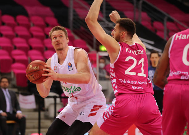 他们卓越的 他们卓越的