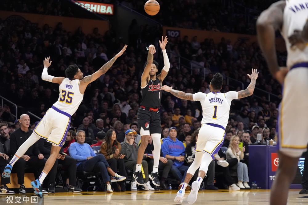 成为他自信 成为他自信